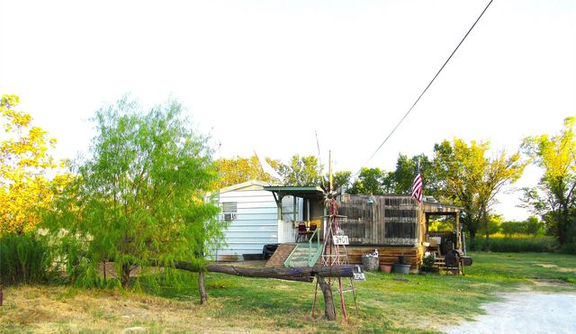 2401 Euless Ct — Rolling Hills Shrs Sec B