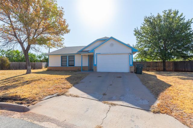 3801 Kellye Ct — MESQUITE FOREST