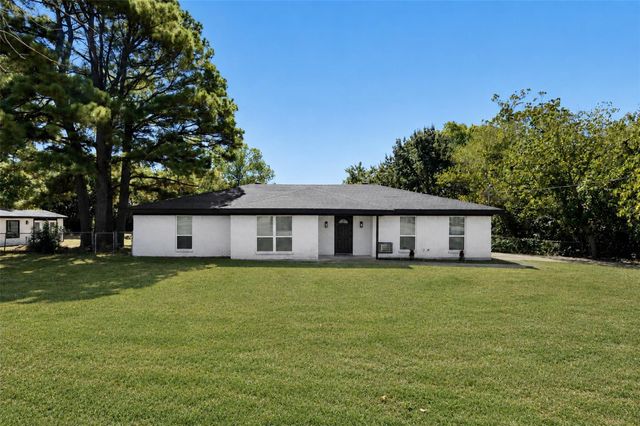 102 Amy Ct — RANCHETTE ESTATES