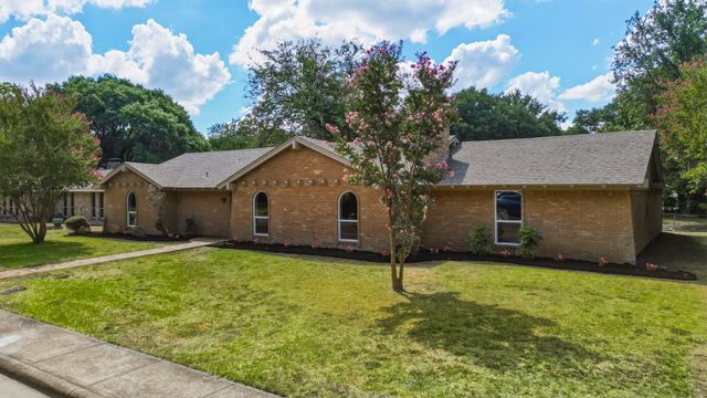 122 Meadowbrook Dr — Mantlebrook Farms 01