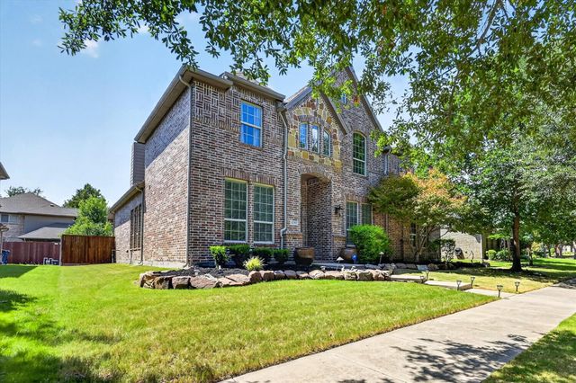 16195 Mapleshade