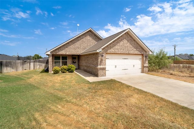 2324 Creek Dr — Canyon Creek III