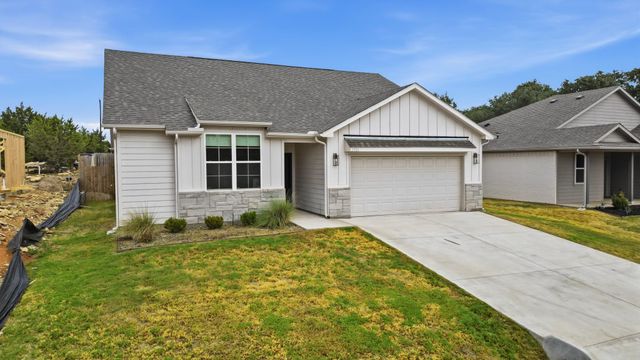 2306 Pedernales Ct — Canyon Creek