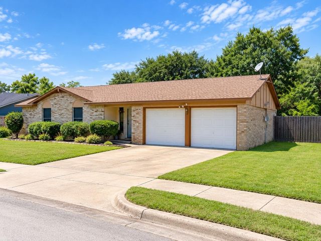 6417 Perdido — Astor Heights