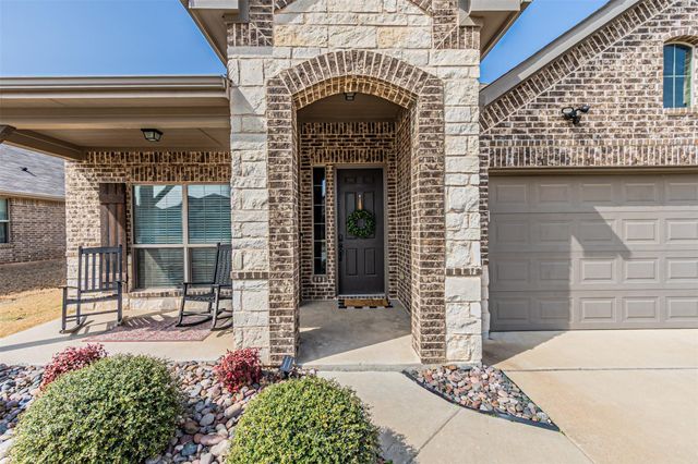 2504 Doe Run — Heights Of Weatherford Estates
