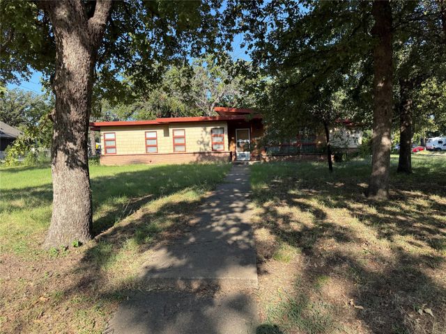2939 Field St — John W Survey Abstract