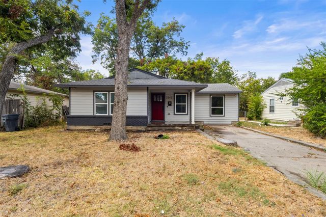 2342 Kingswood