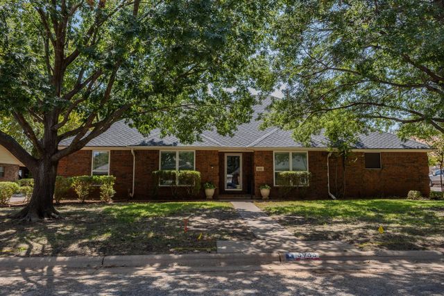 3933 Bay Hill Dr — Champions
