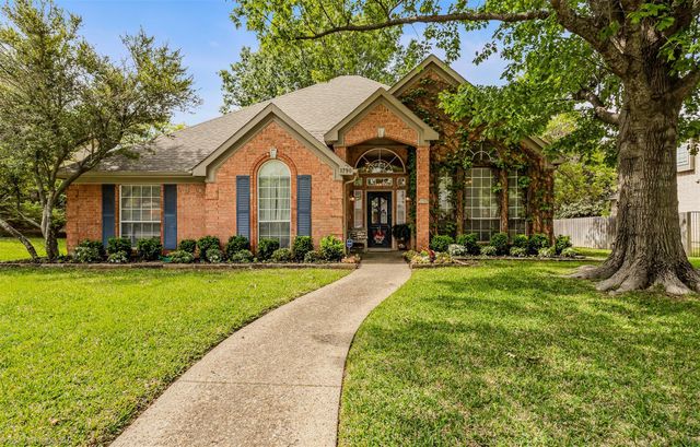1790 Wind Hill Rd — The Shores Ph 2
