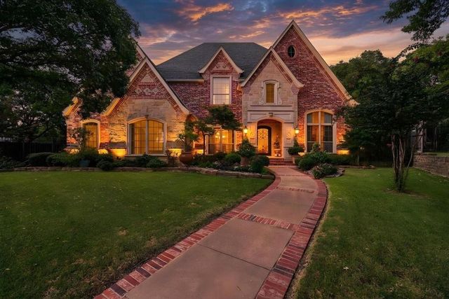 206 Gallant Ct — Remington Park Add