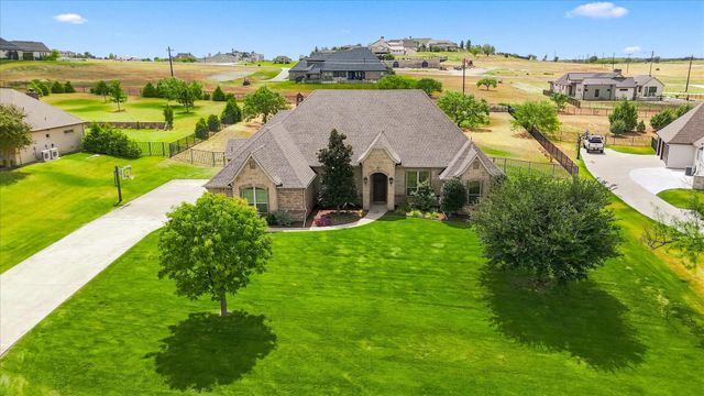 196 Bearclaw Cir — Bear Country