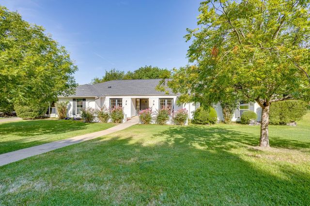 28 Bounty Rd W — Mont Del Estates Add