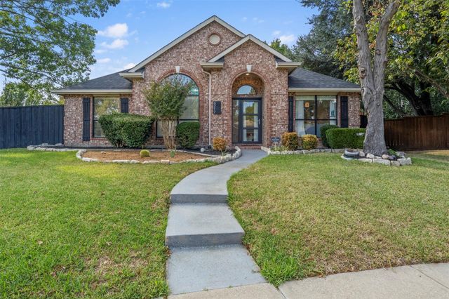 6217 Decatur
