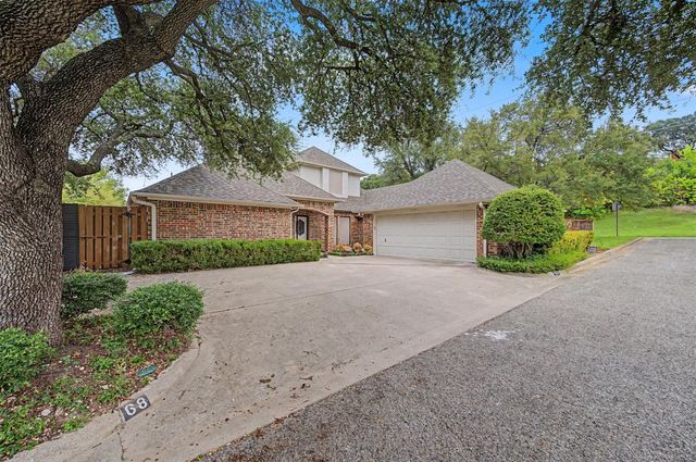 68 Legend Rd — Meadows West Add