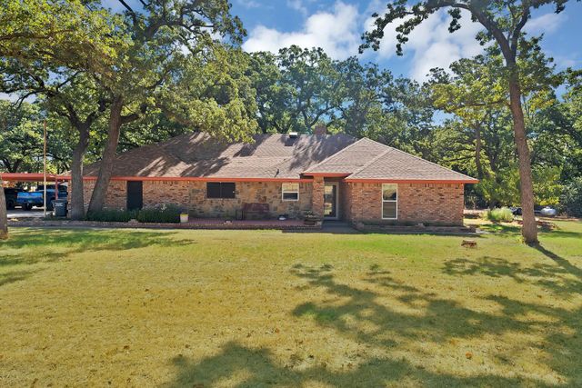 725 Greenwood Cut Off Rd — Wood Creek Estates