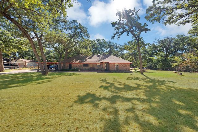 725 Greenwood Cut Off Rd — Wood Creek Estates