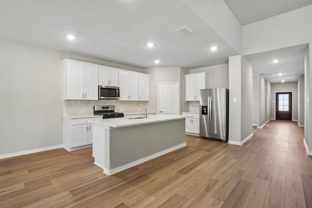 2401 Grand Teton Dr — Parks at Foster Crossing