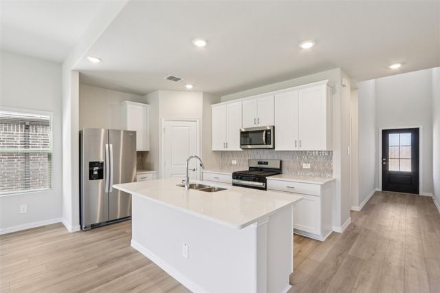 1805 Denali Dr — Parks at Foster Crossing