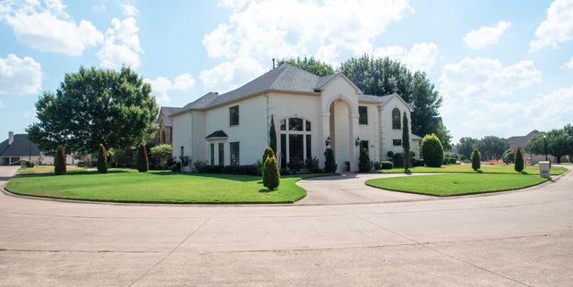 1806 Richlen Way — Thorntree Ph 05 Rev