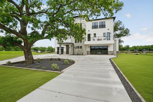 1046 River Ranch Ln — River Ranch On The Brazos