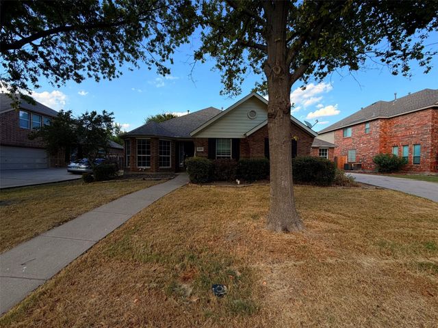1009 Spinnaker Dr — Fox Hollow Ph 1