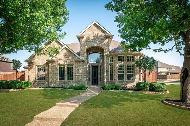 613 Maize Rd — Maxwell Creek North Ph 8b
