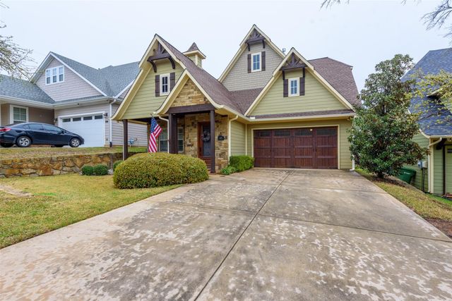 405 Dallas St — O T Argyle