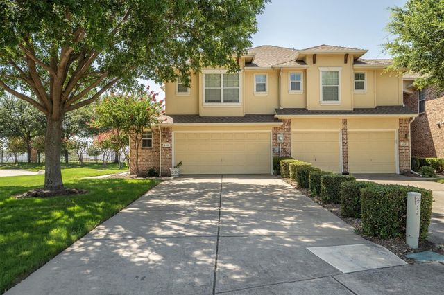 5315 Crimson Oaks