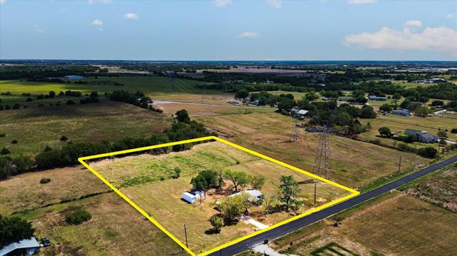 11929 County Road 950 — Crowells Hidden Valley Estates