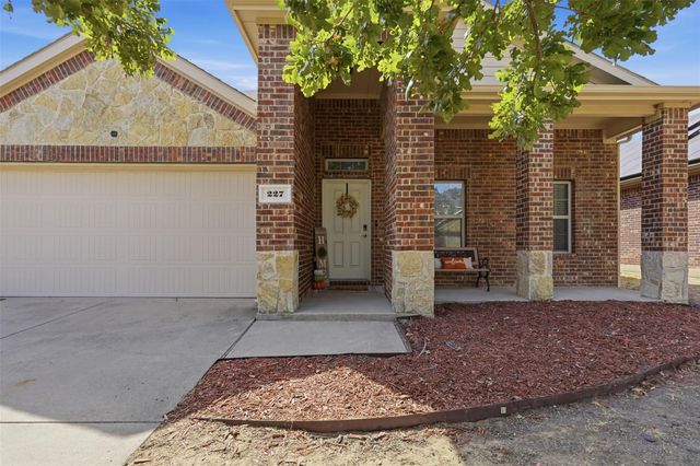 227 Old Spanish Trl — Settlers Glen Add Ph 2