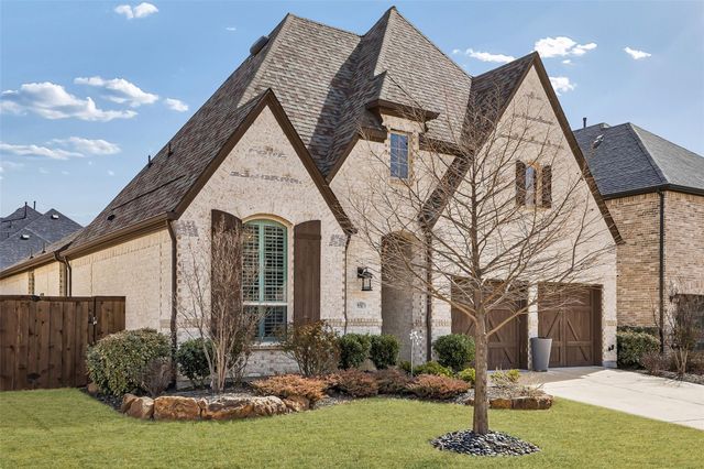 950 Gentle Knoll Ln — Star Trail