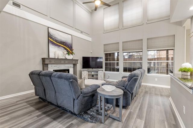 6009 Charleston