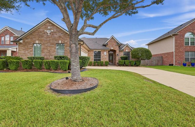 5812 Orchard Trail Dr — Village Grove Sec 2