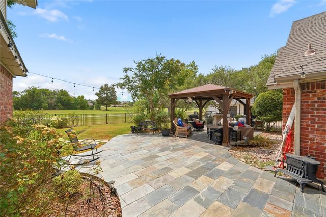 1465 Plummer Dr — The Shores