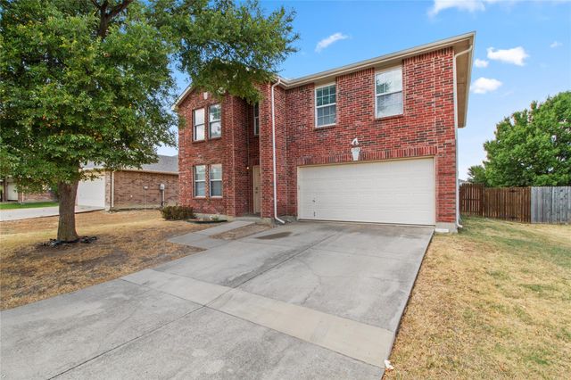 1312 Erin Ct — Wakefield Heights Ph 01