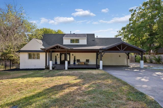 9 Key Dr — Secluded Shores