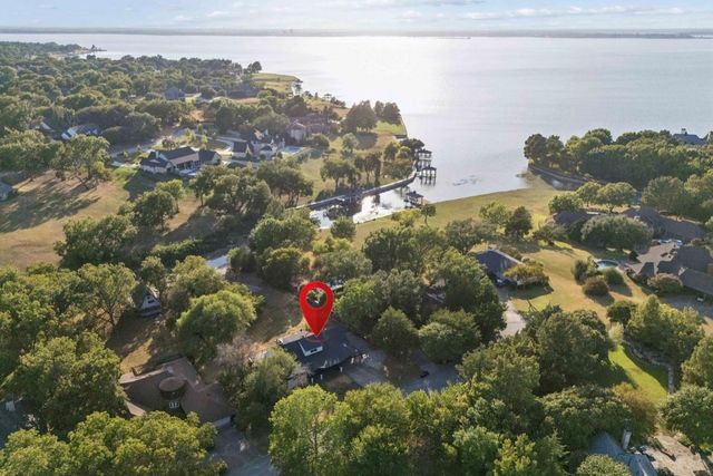 9 Key Dr — Secluded Shores
