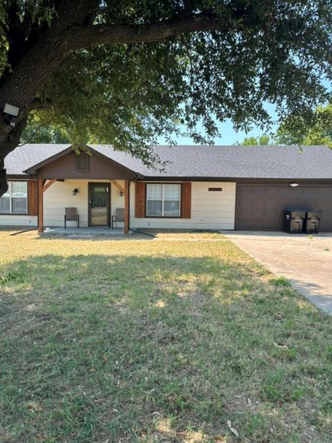 11110 N FM 1570 — No