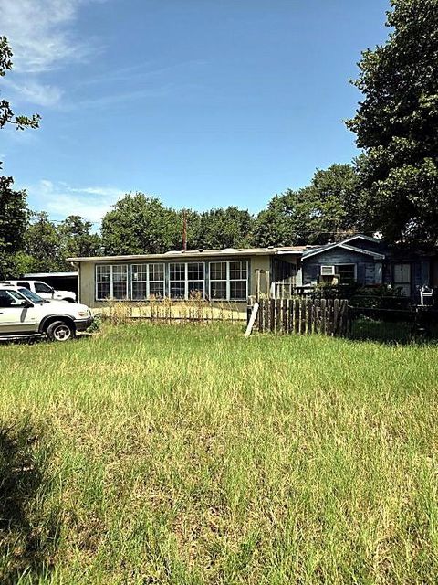 1976 County Road 527