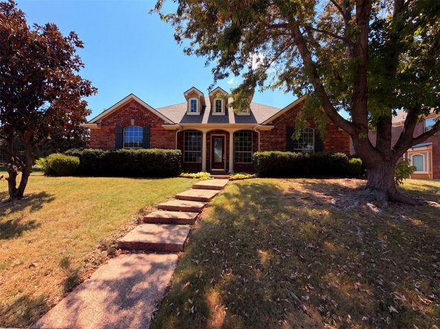 1724 Boxwood Ln — Country Ridge Ph B