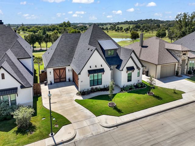 1217 Crown Valley