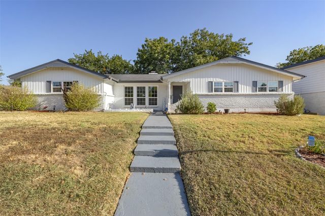 8001 Clark St — Clear View Add