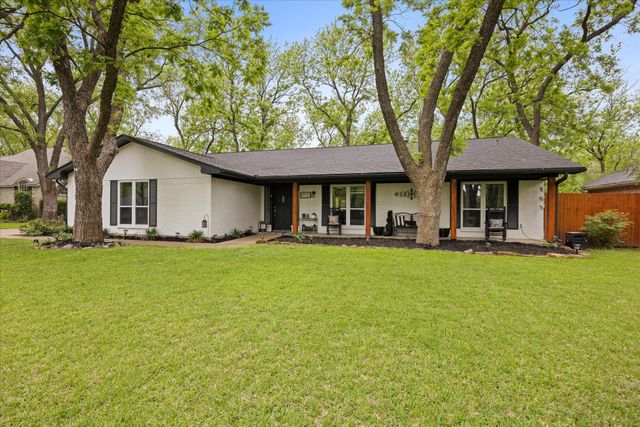 8513 Ravenswood Rd — Pecan Plantation