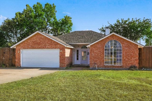 311 Alyse Rd — Country Acres Estates