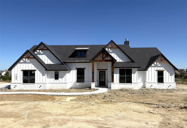 733 Nocona Dr — Aledo Heights