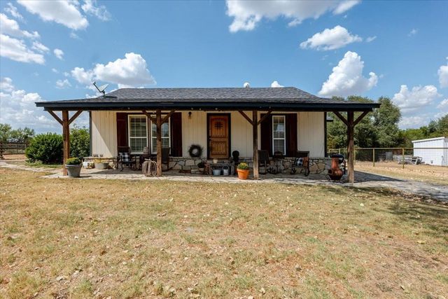 6515 Contrary Creek Rd — W Adams