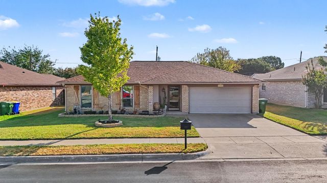 7624 Maplehill Rd — Echo Hills Add