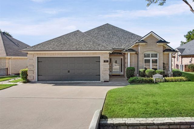 8606 Leisure Ln — Pecan Plantation