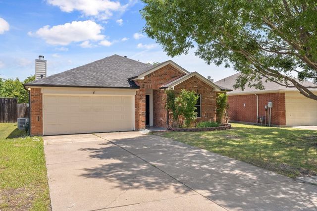 1132 Singletree Dr — Windmill Farms