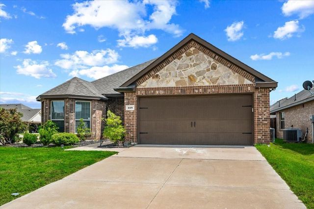 228 Garden Grove Dr — Garden Vly West